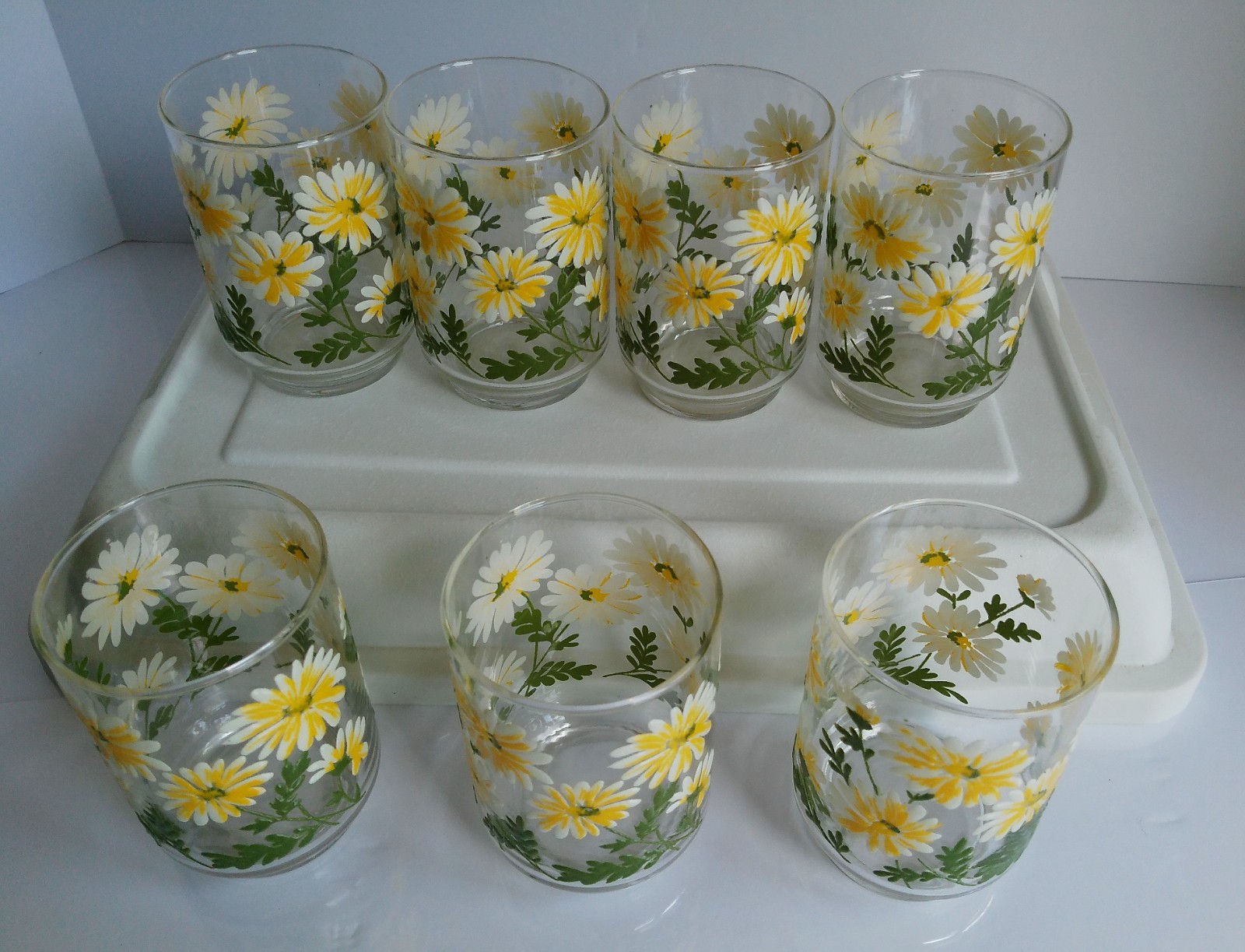 Set 7 Vintage Libbey Yellow & White Daisy Embossed Floral Tumbler Glasses 10 oz