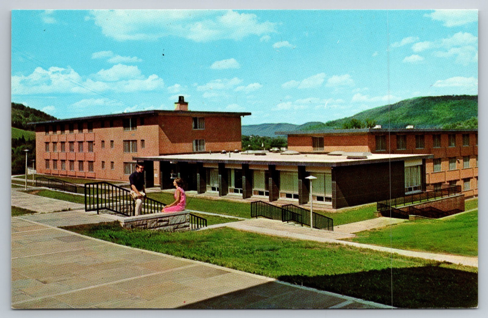 Delhi NY Suny Agr & Tech College Campus Du Bois Dorm Vintage Postcard New York