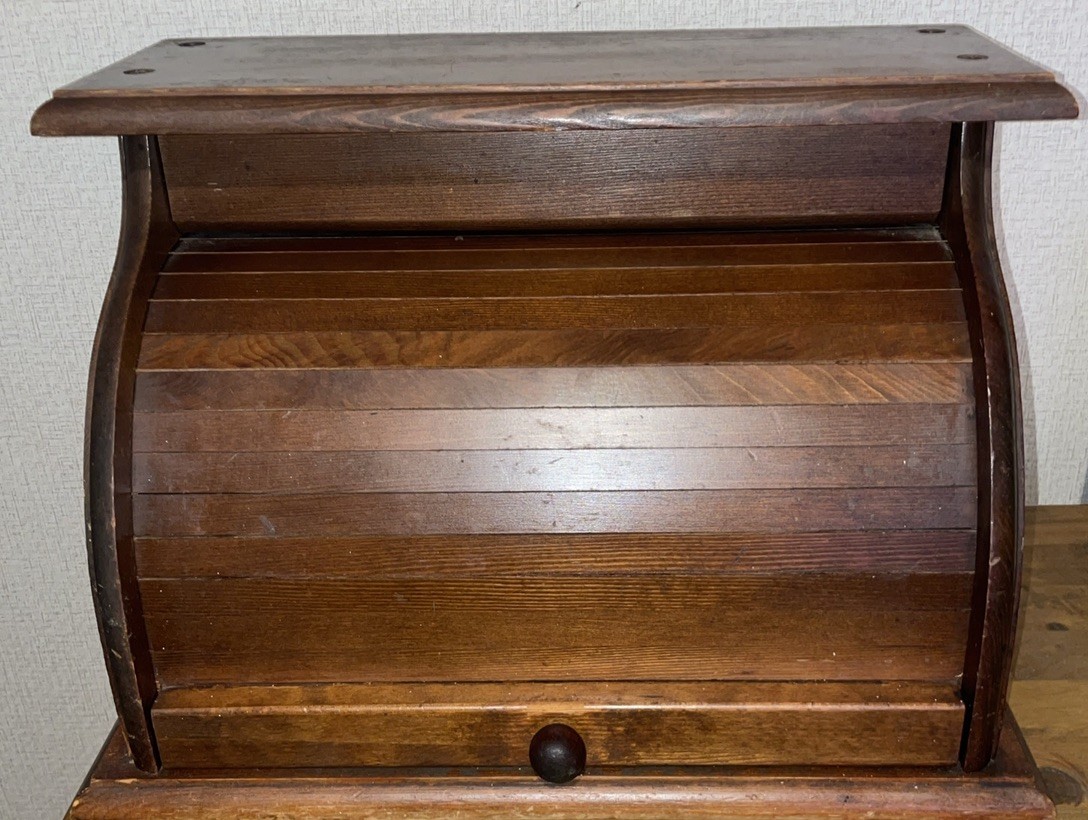 Vintage Roll Top Dark Oak Wood Bread Box Farmhouse Cottage Kitchen Storage