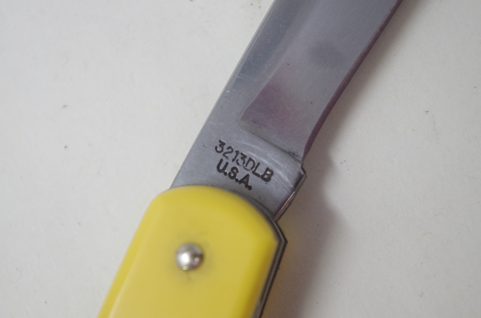 Moore Maker Double Lockback Trapper Pocket Knife 3213DLB USA – Factory Overstock