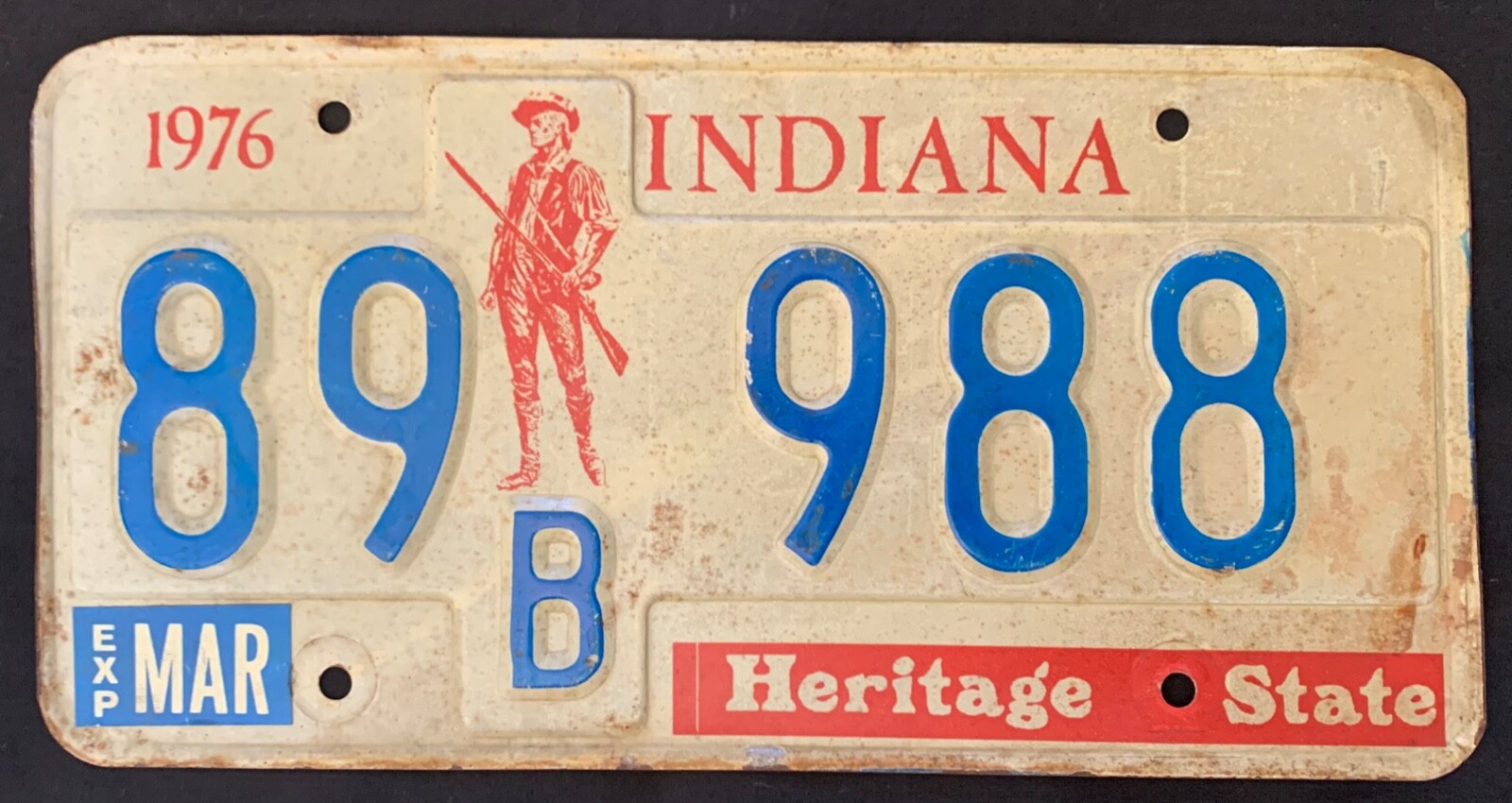 Indiana Heritage State 1976 White Metal Vintage License Plate – 89B988