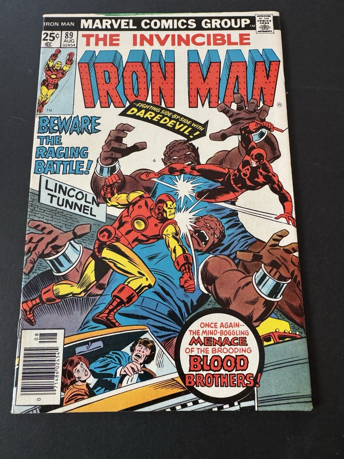 Iron Man 89, Daredevil Cover & Appearance. Nice VF copy, Bronze Age Marvel 1976