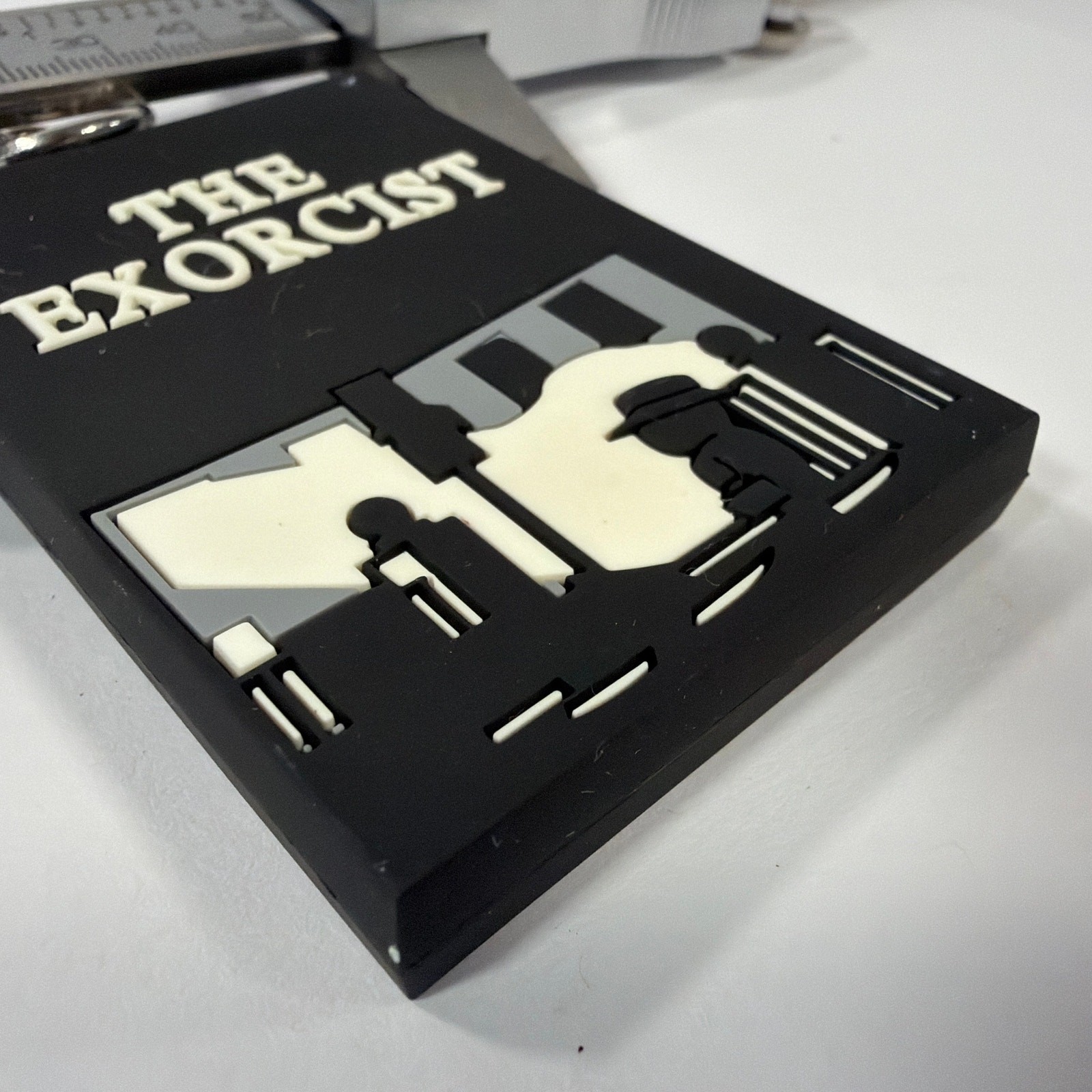 The Exorcist Licensed Black Keychain with Lobster Clasp 54 mm