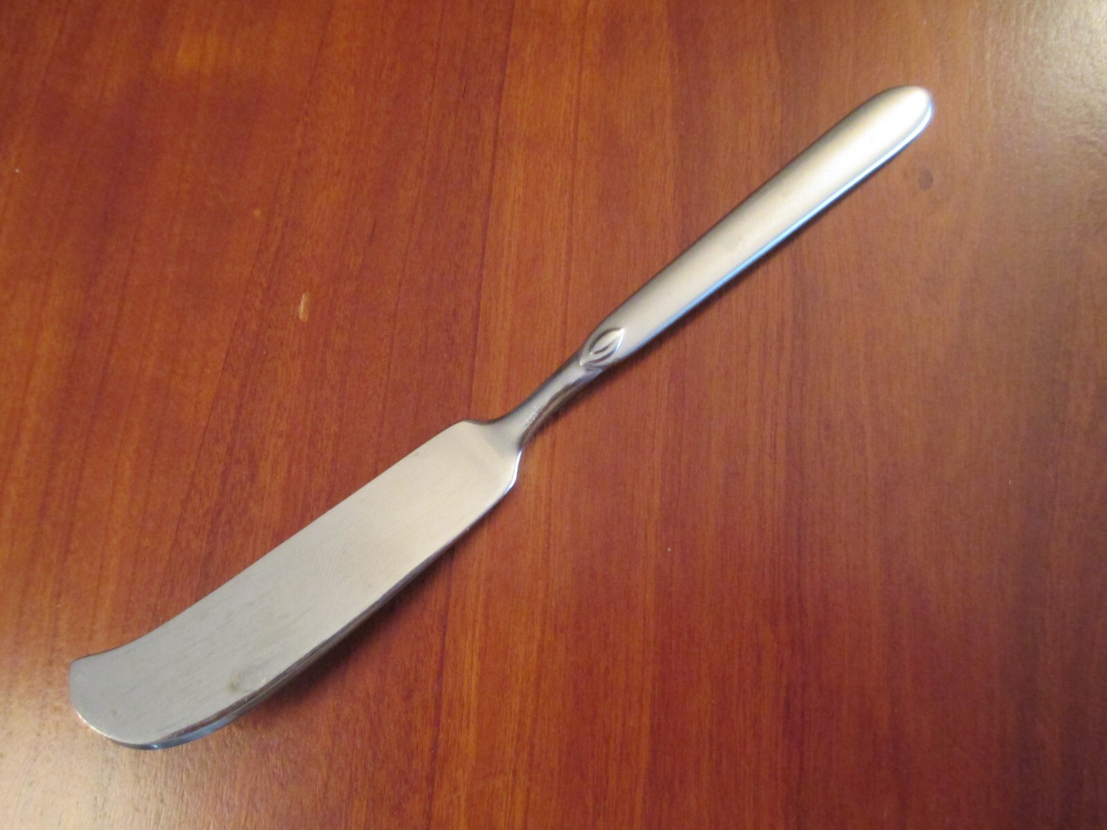 7 1/8-inch butter knife spreader WMF Cromargan “Spring” satin stainless flatware
