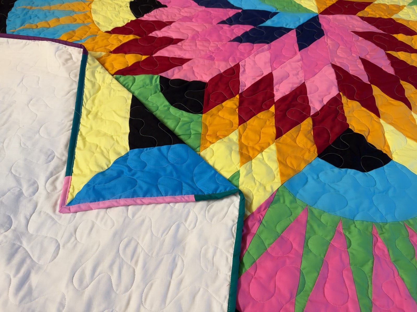 Queen Size Machine Pieced And quilted Patchwork Quilt #C-010