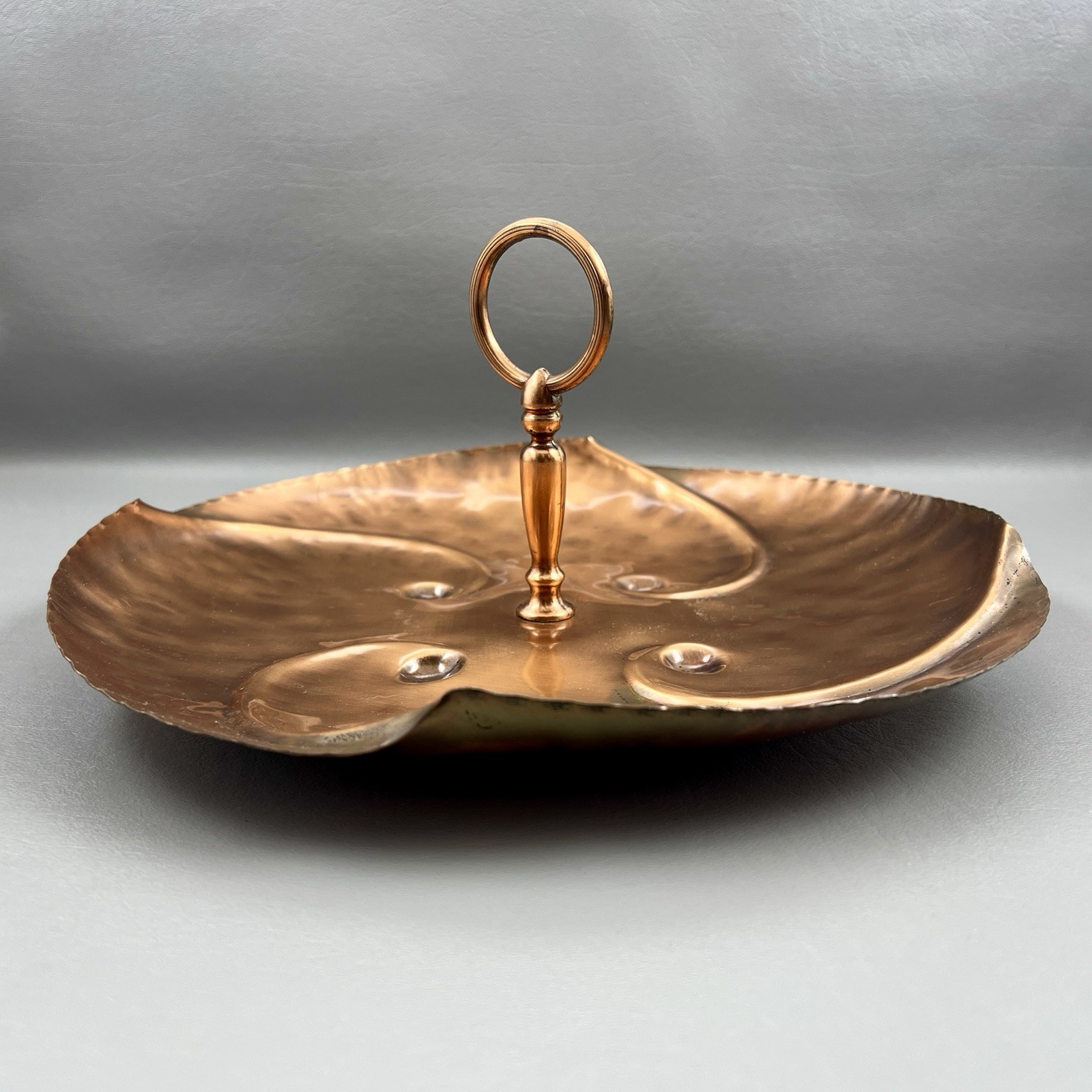Vintage Gregorian Hammered Solid Copper Tidbit Tray With Handle USA 11.5×5″