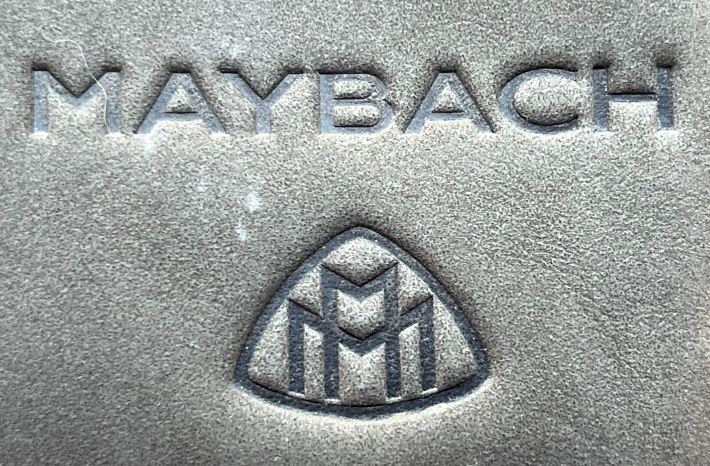 2003 Maybach Deluxe Showroom Advertising Sales Portfolio; 57 and 62 Series Set