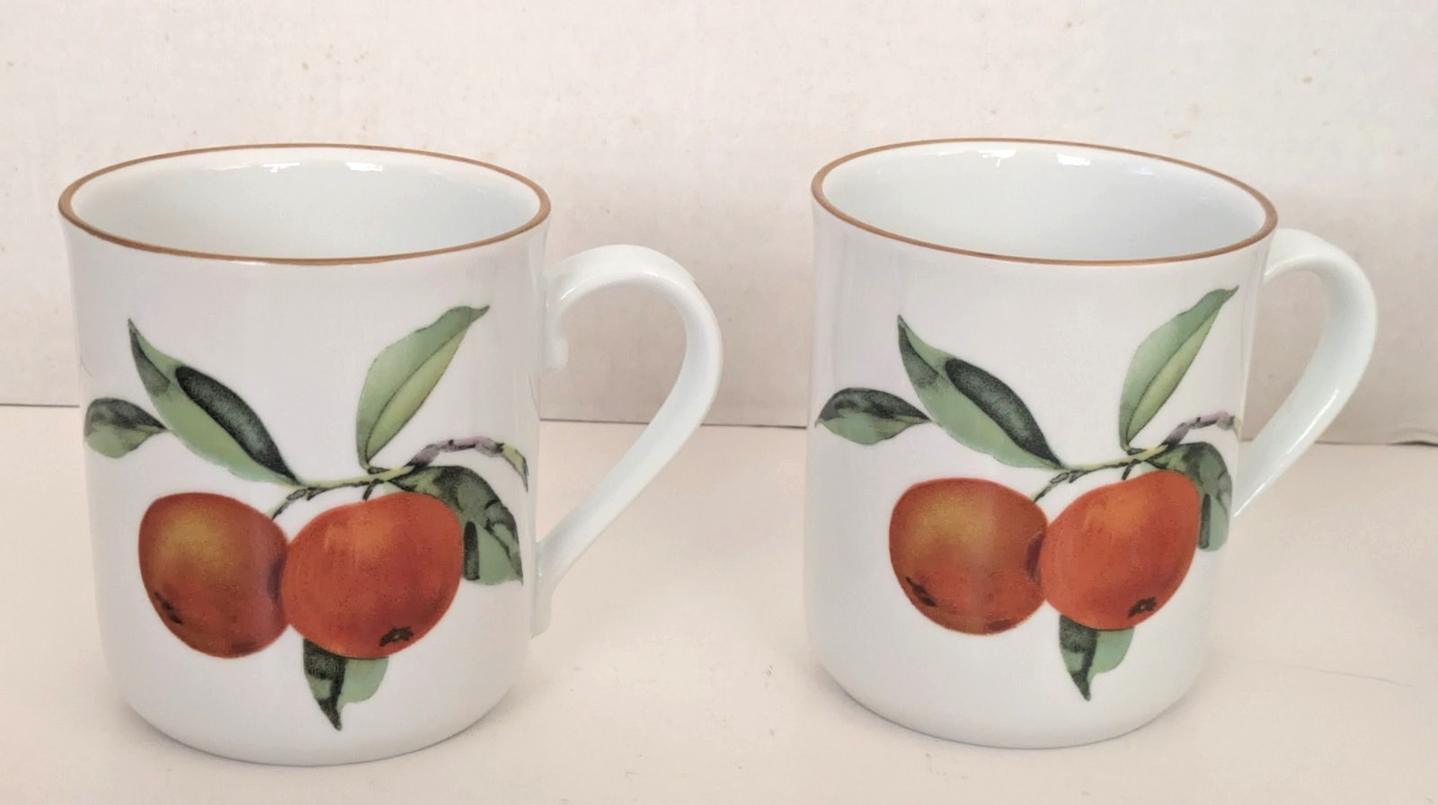 Royal Worcester Evesham Peach & Berries Coffee Cup Mug Set Of 4 England 10 Oz