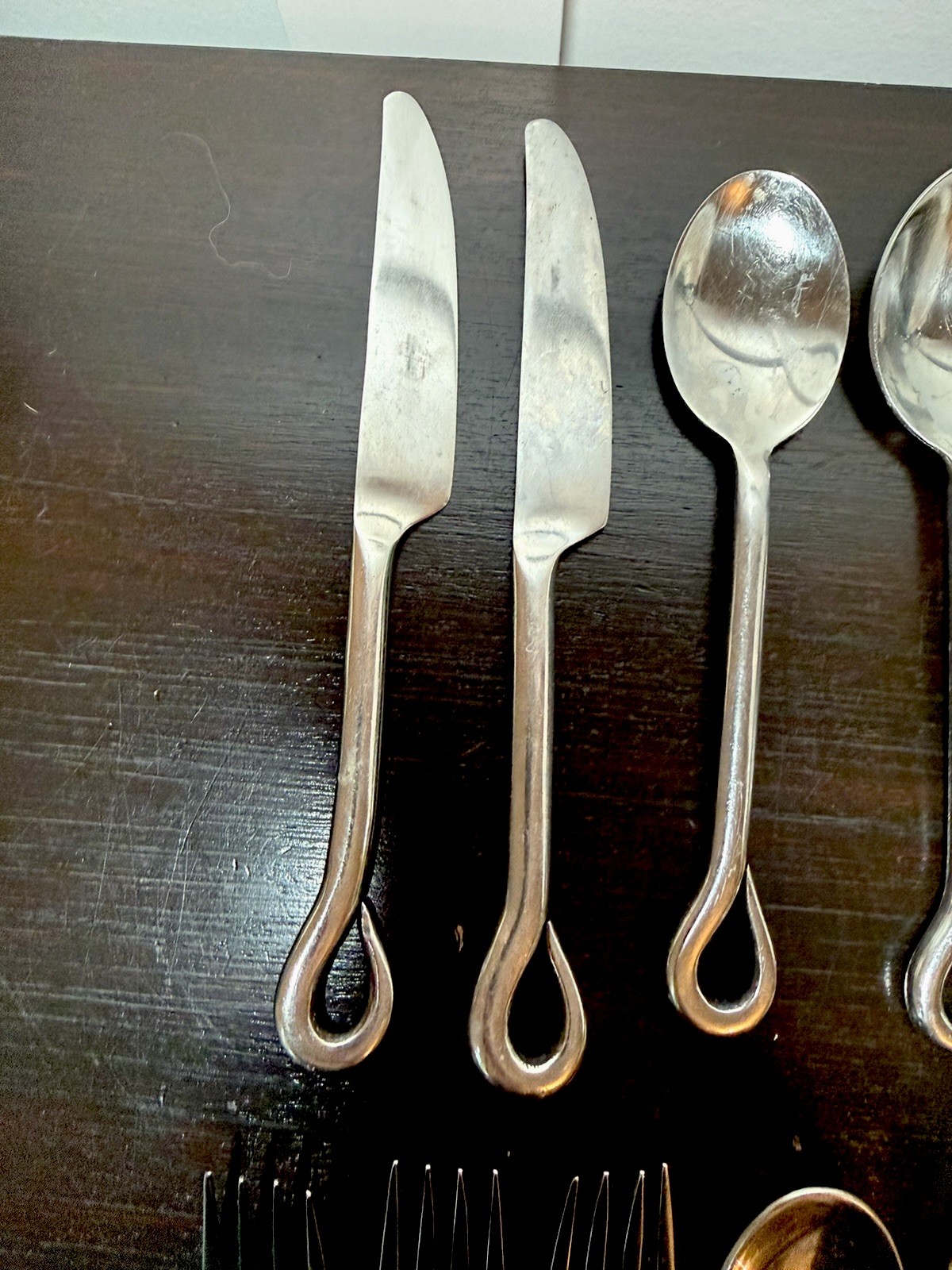 Vintage MCM Thailand Flatware Loop Teardrop Set of 9 Pc Spoons, Forks & Knives