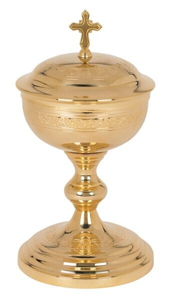 CIBORIUM WITH COVER ETCHED GRAPES & LEAVES DESIGN