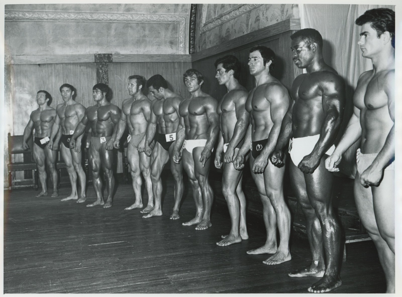 Male Bodybuilder Competition Photo 1970 Arax Gay Interest Frank Colombera