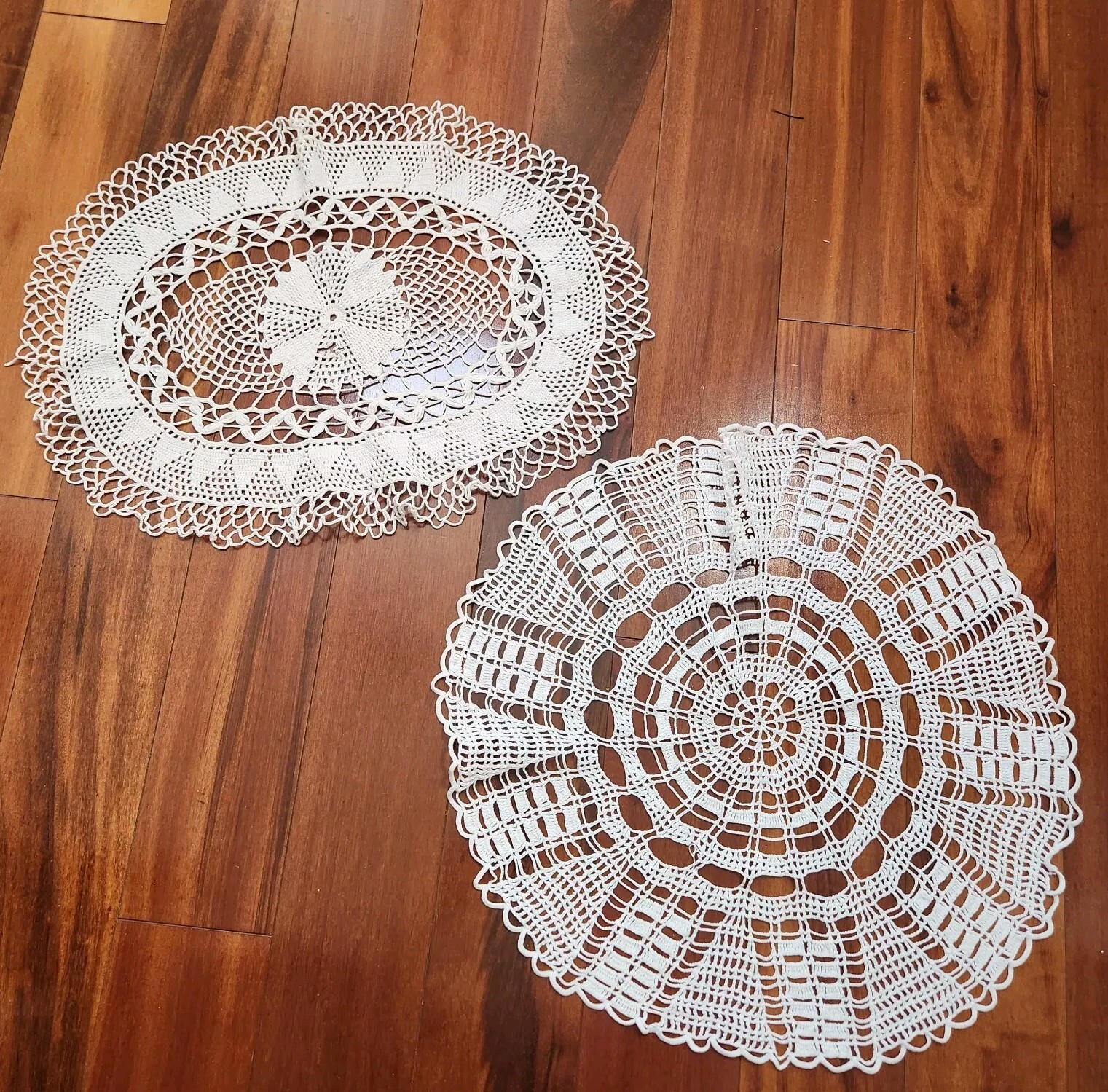 Vintage White Crochet Lace Oval and Round Circle Doily Doilies AS IS