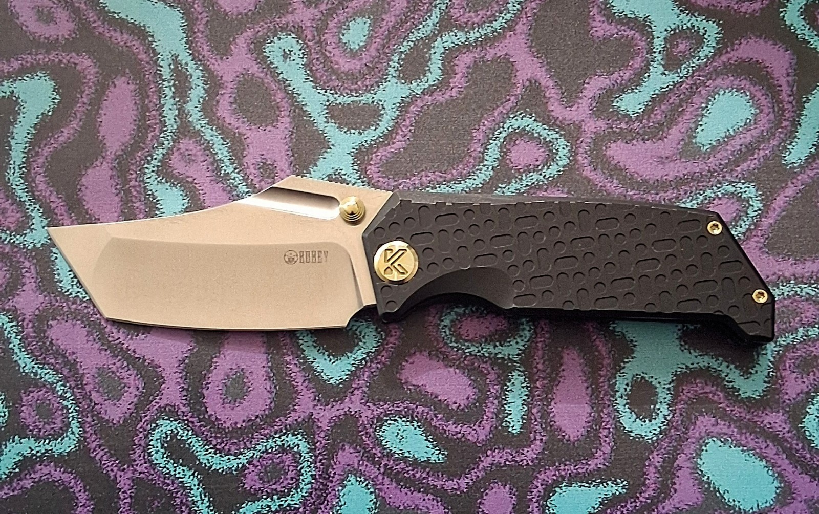 Kubey Hamster Frame Lock Folding Knife Black Titanium Handle 3.46″ Satin 14C28N