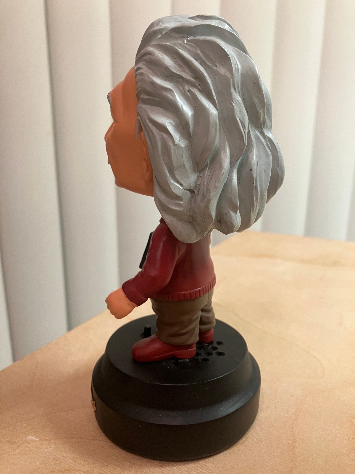 Bobblehead Einstein 6.25” 100% Polyresin  Theoretical Physicist Albert Talks