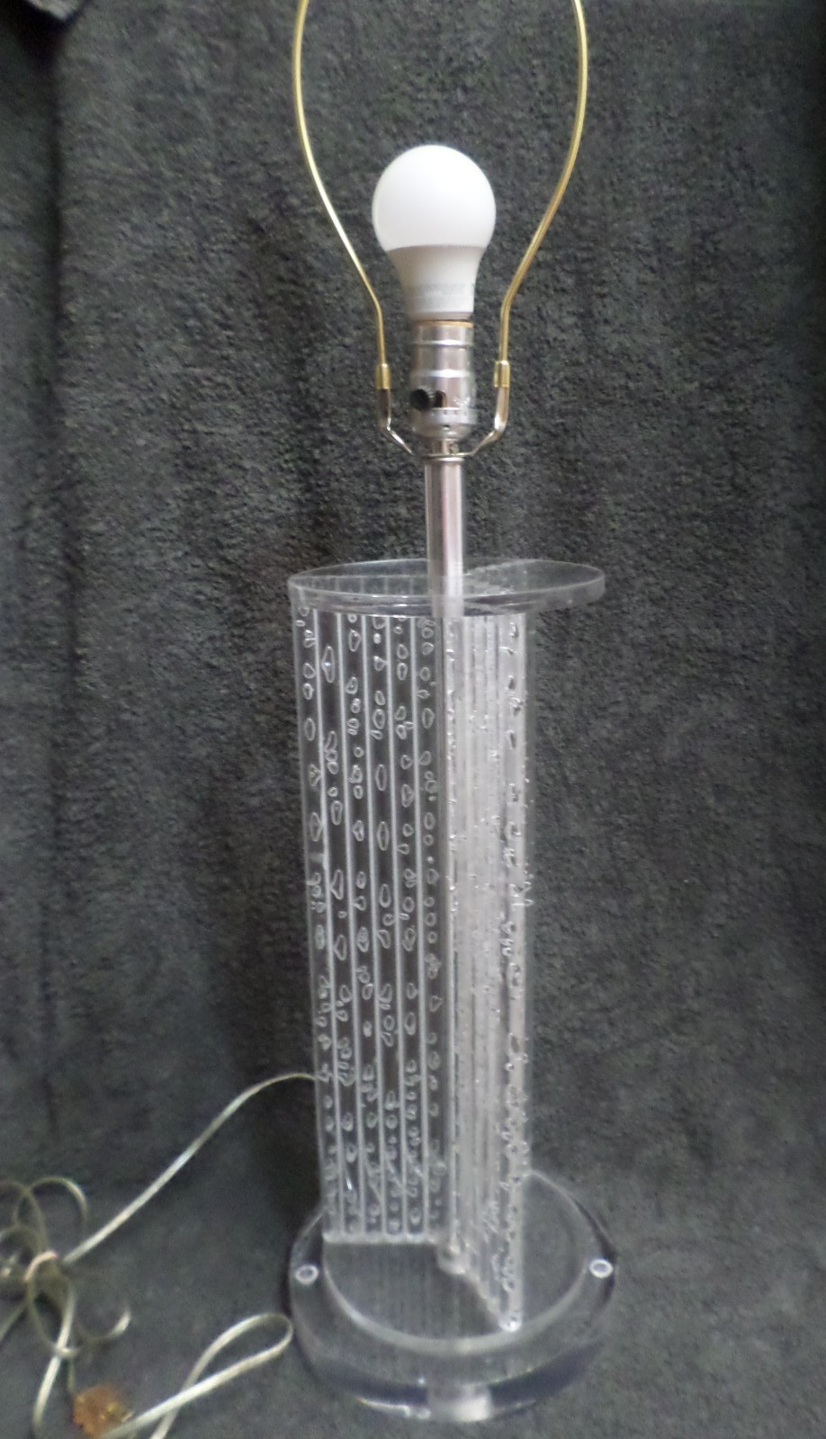 Lucite Acrylic Bubbling Style Table Lamp 60’s-70’s VTG