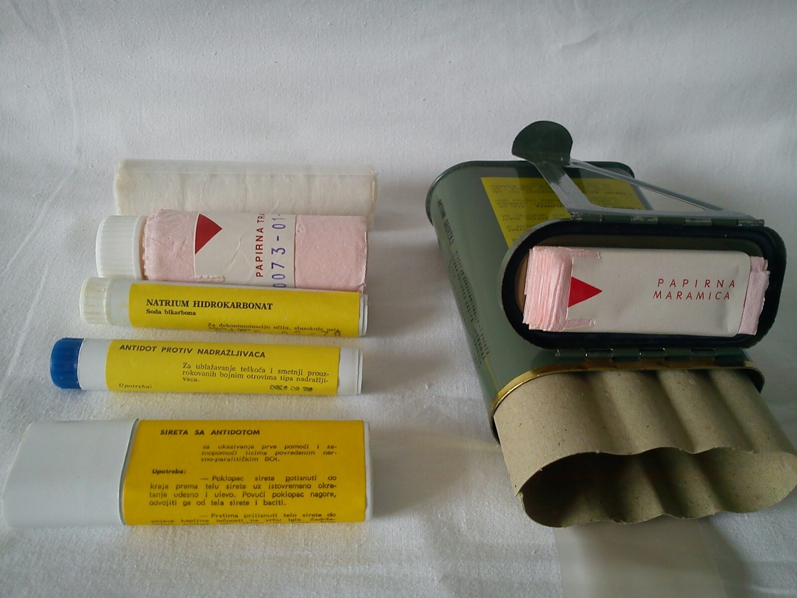 JNA DECONTAMINATION SET, LPD MODEL 2, FIRST AID KIT, YUGOSLAVIA, MILITARY, NEW