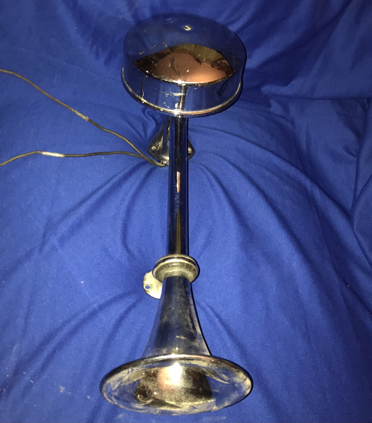 Vintage Federal Model 58 Chrome Airhorn 12 Volts With Mounting Brackets.