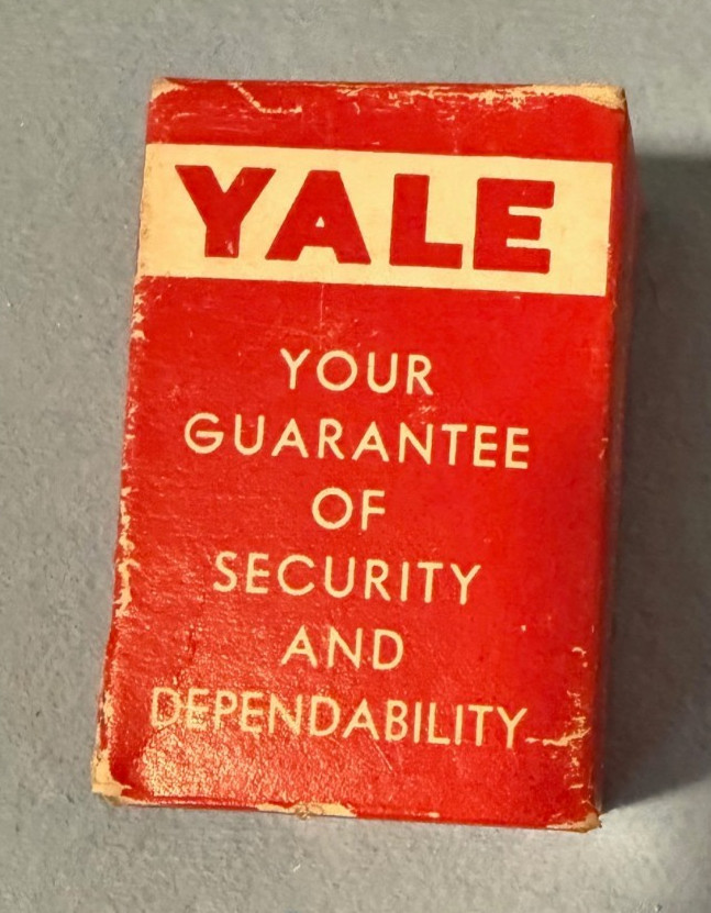 Vintage New In Box Yale 5 Pin Tumbler Padlock. No 773 2 Keys & Original Box!