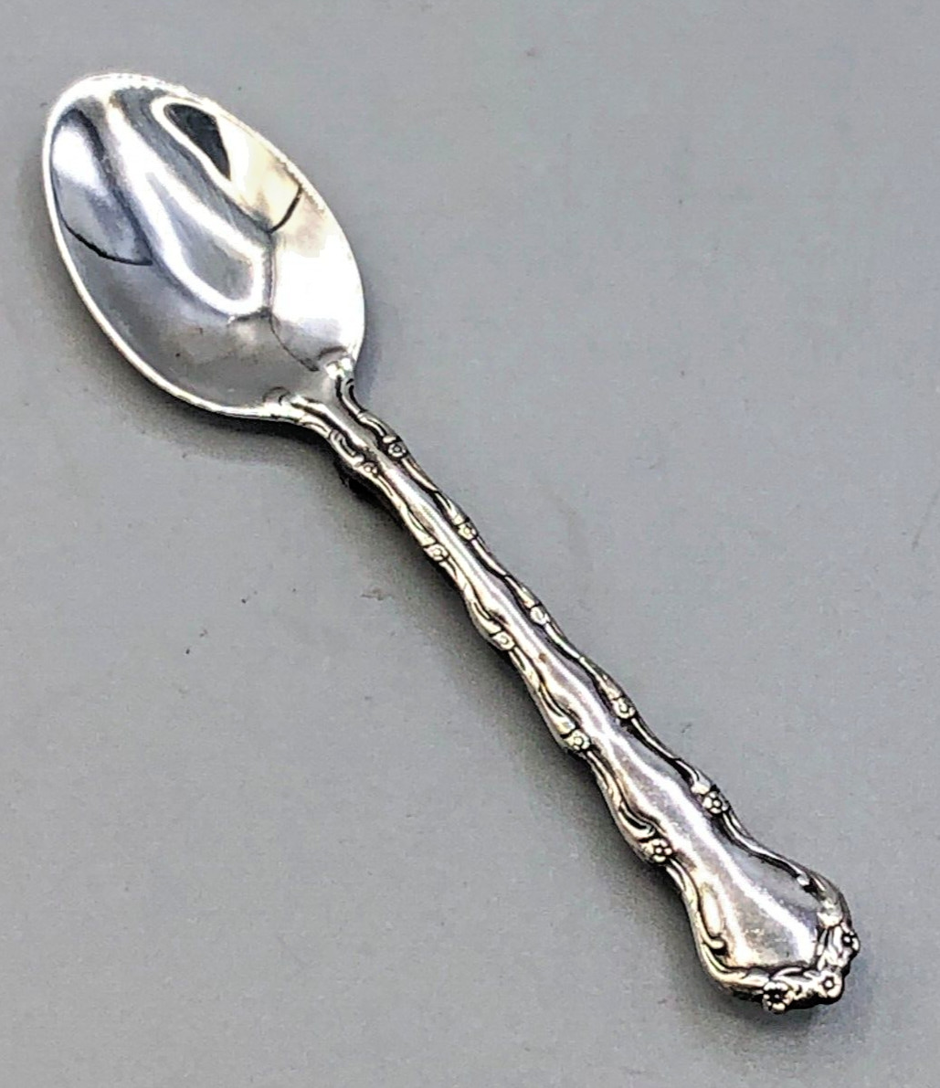 Tara by Reed & Barton Sterling Silver Salt Spoon Lapel Pin 2 7/8″