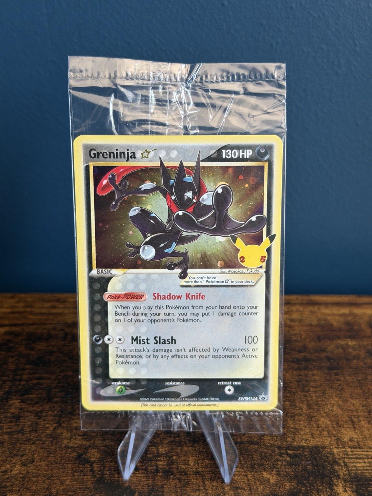 Pokémon Greninja TCG Gold Star SWSH144