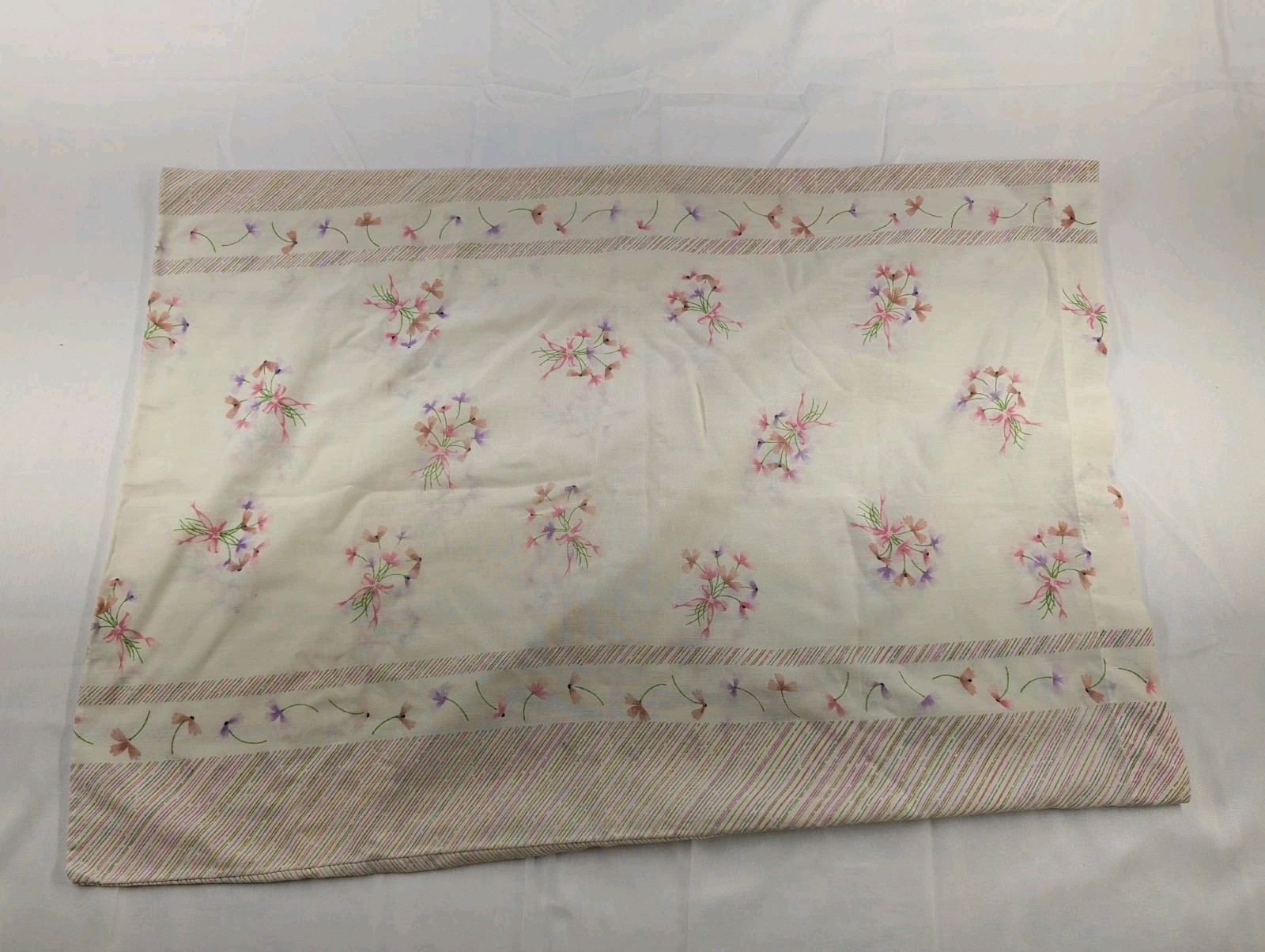 Vintage Criterion Pillowcase Floral Standard Size