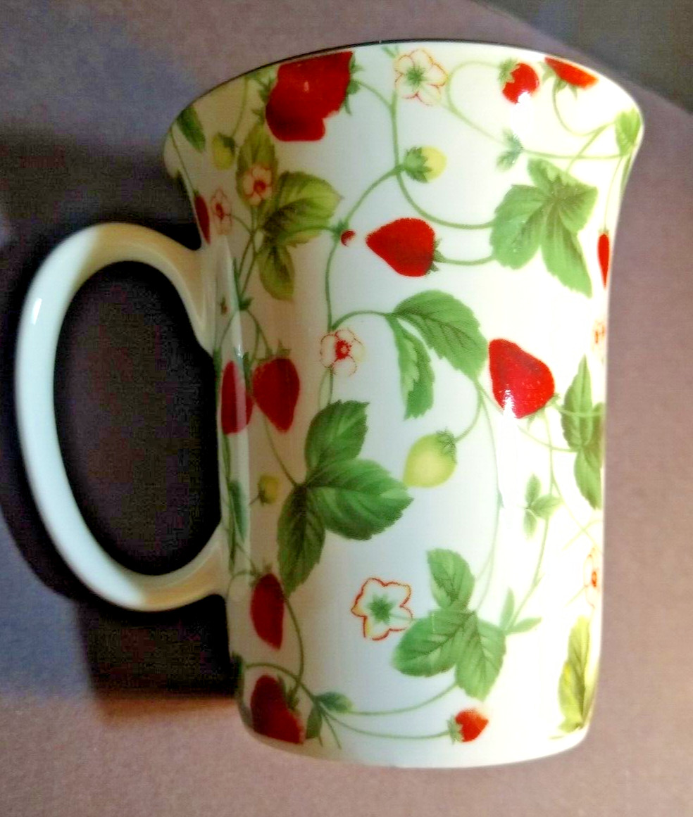 Gracie Bone China Strawberry Mug