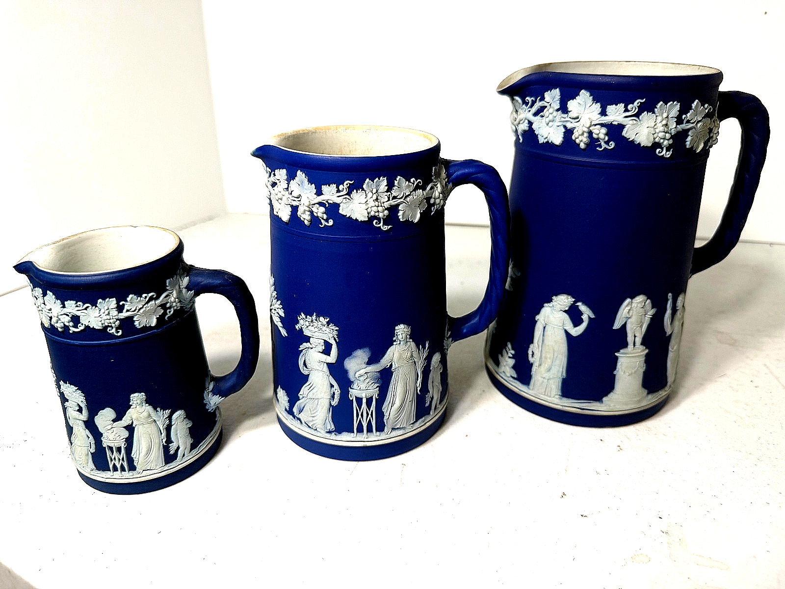 Antique – Wedgwood Jasperware Dark Blue Trojan Jugs – set of 3 pcs – Neo Class.