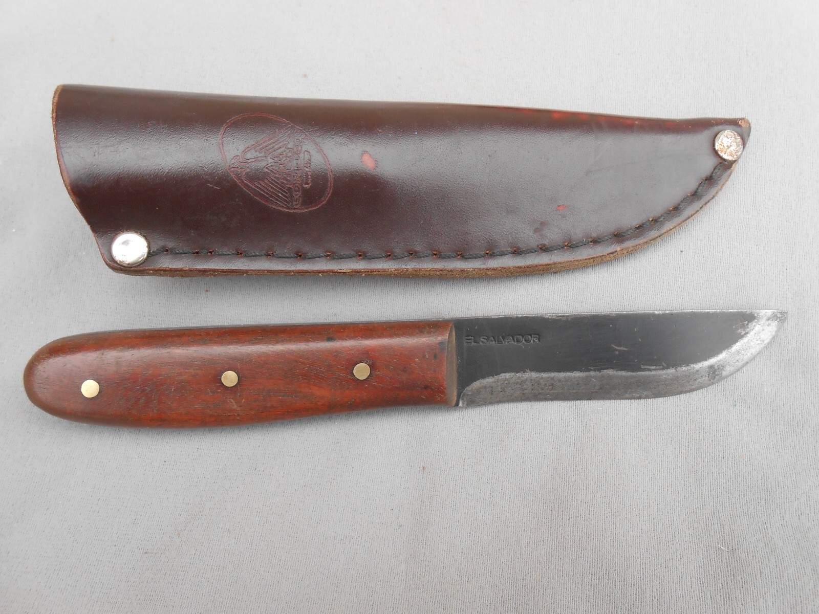 VINTAGE CONDOR EL SALVADOR HEAVY DUTY HUNTING OR FISHING KNIFE WITH TUBE SHEATH
