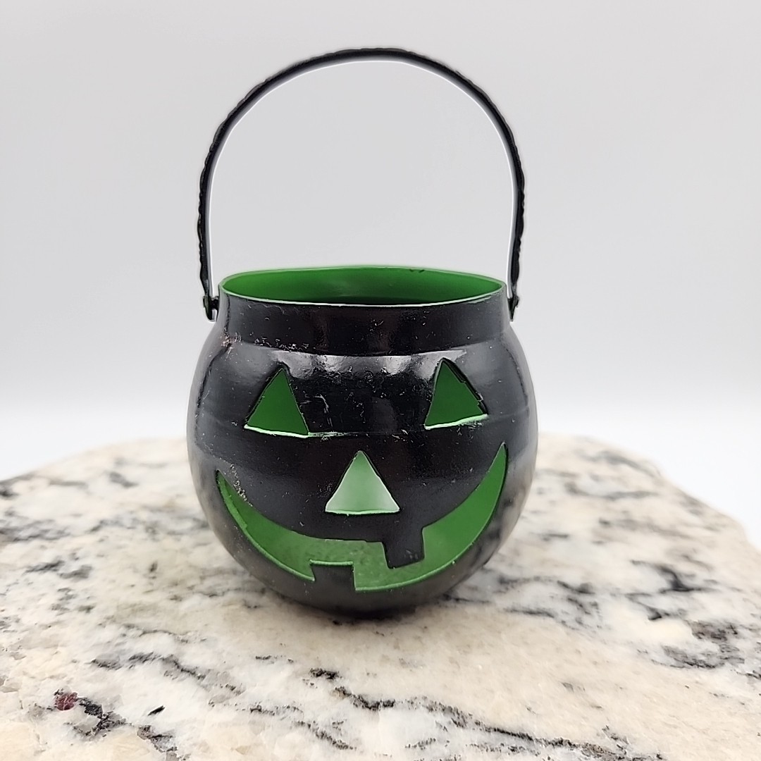 Vintage Hosley Pumpkin Jack O Lantern Black & Green Metal Tealight Candle Holder