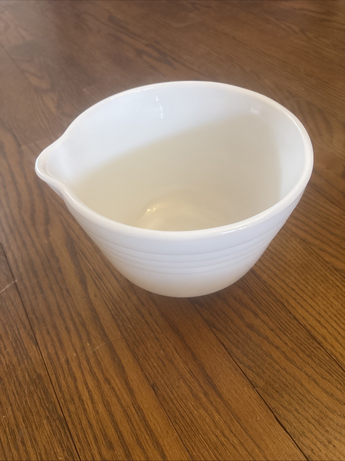 Vintage Pyrex #7 Hamilton Beach White Milk Glass Ribbed Mixing Bowl w/Spout