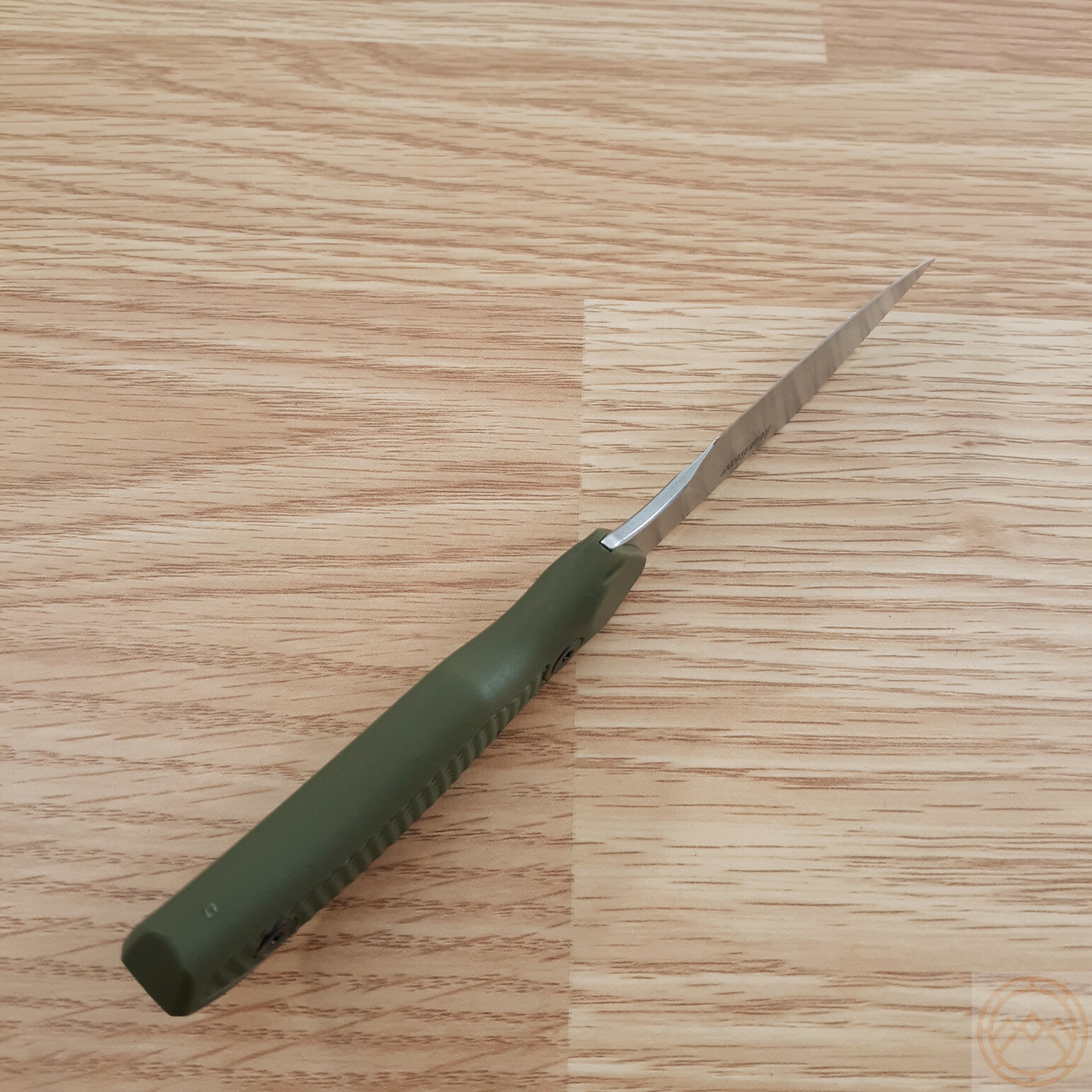 Kershaw Caper Fixed Knife 3.30″ D2 Tool Steel Blade Polypropylene/Rubber Overlay