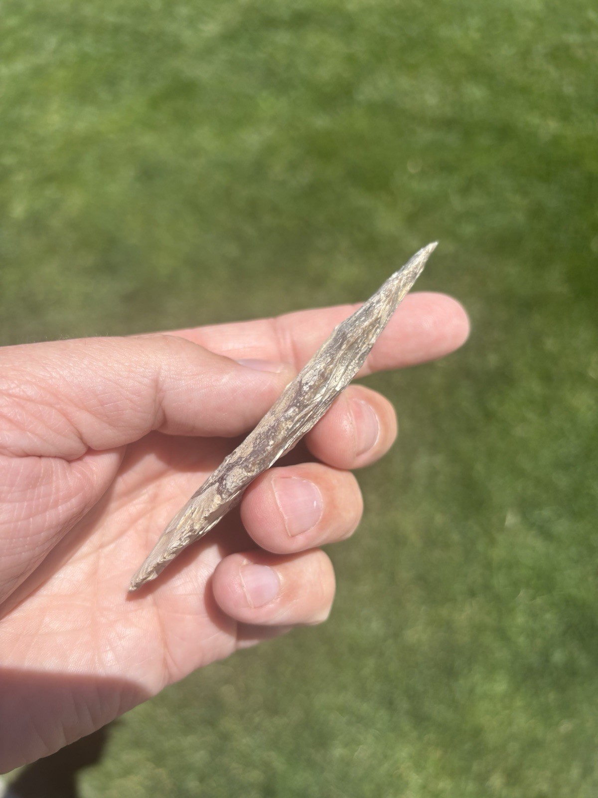 Traditional Native American Stone Arrow Head Knife Blade Skinning Tool Beautiful