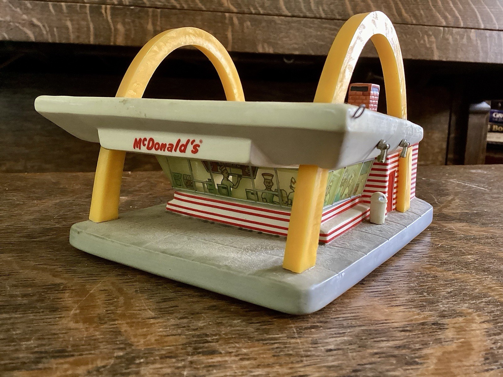 Cup McDonald’s Paper Set Speedee 15 Million 1993 Olympics Ceramic Light Building