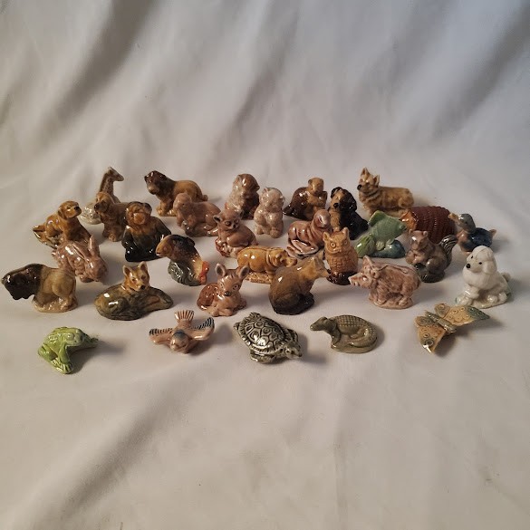 SEE DESCRIPTION | Used Wade Figurines Red Rose Tea Promotion Canadian Series 1