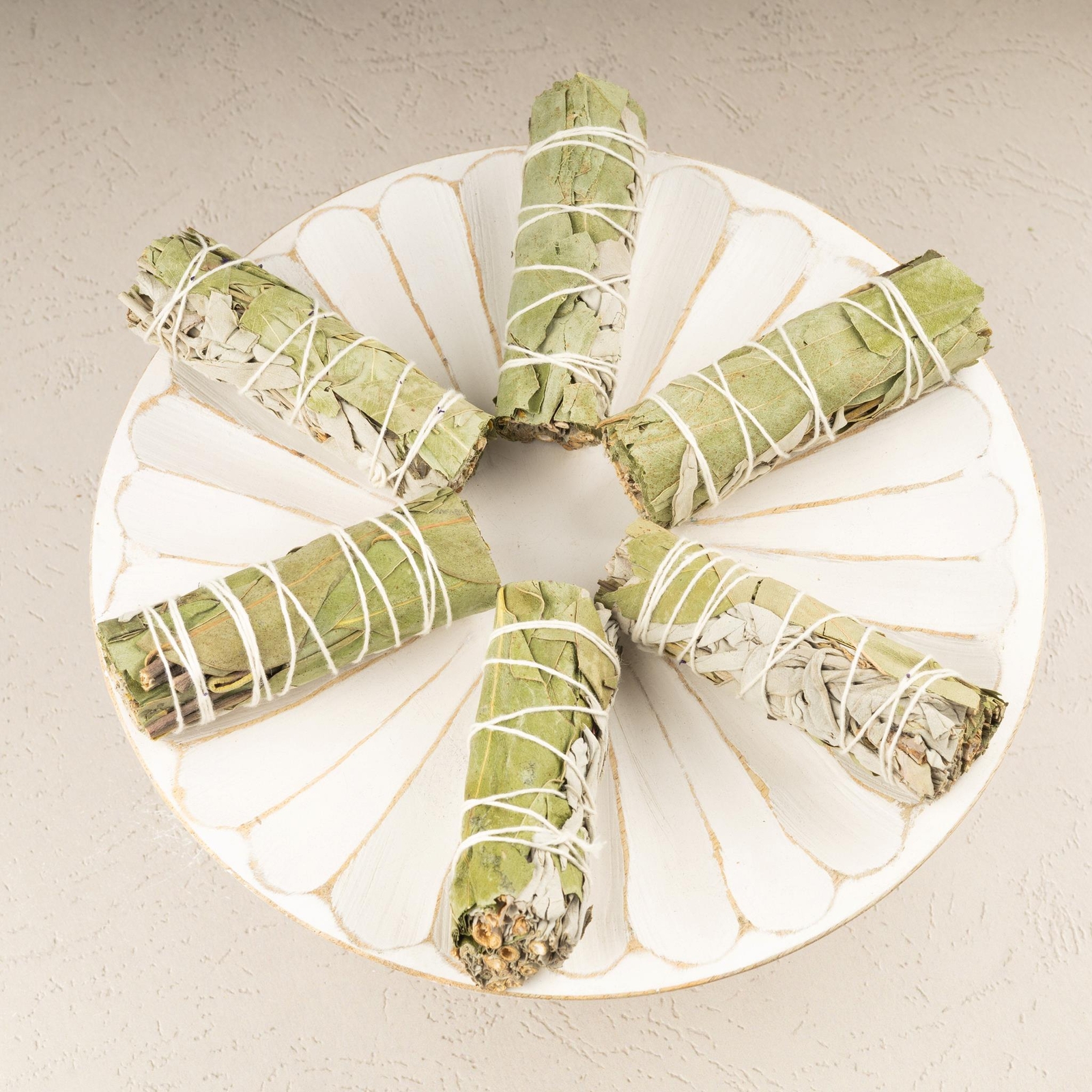 Eucalyptus White Sage Smudge Stick 4″, Energy Cleansing Smudging Sticks, Smoke C