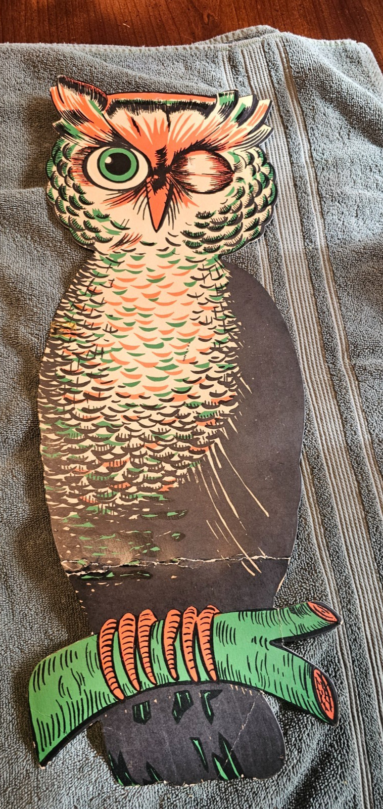Vintage Halloween EMbossed Die Cut Winking Owl 22″ Luhr USA Orange Black Green