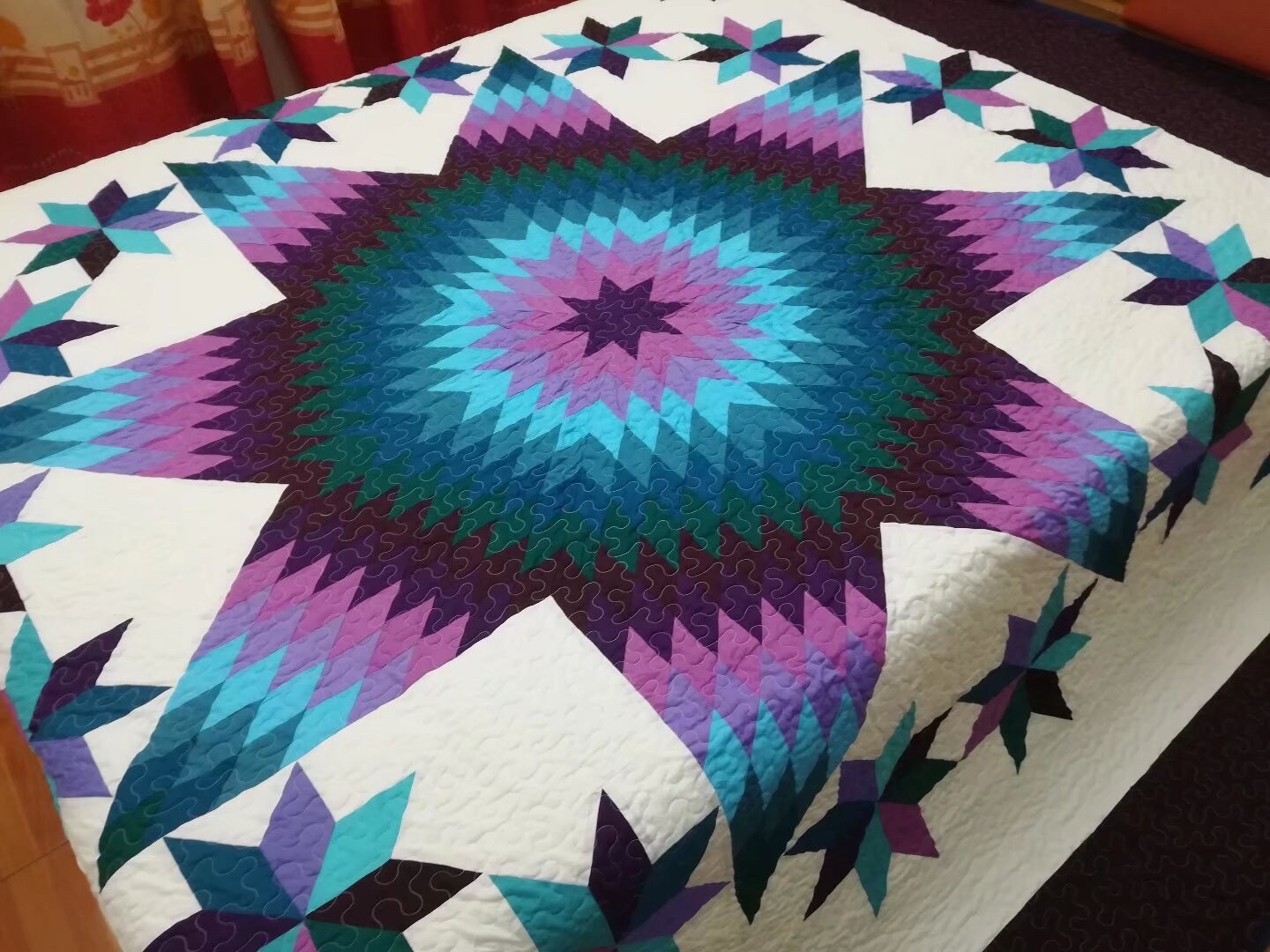 King Size Machine Pieced And quilted Patchwork Quilt#168A
