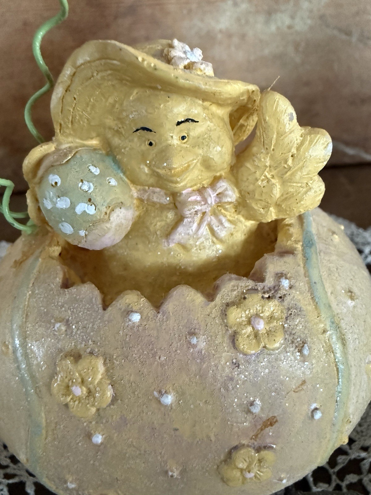 Whimsical Vintage Easter Bunny Egg Train Figurine – Pastel Cracked Eggs