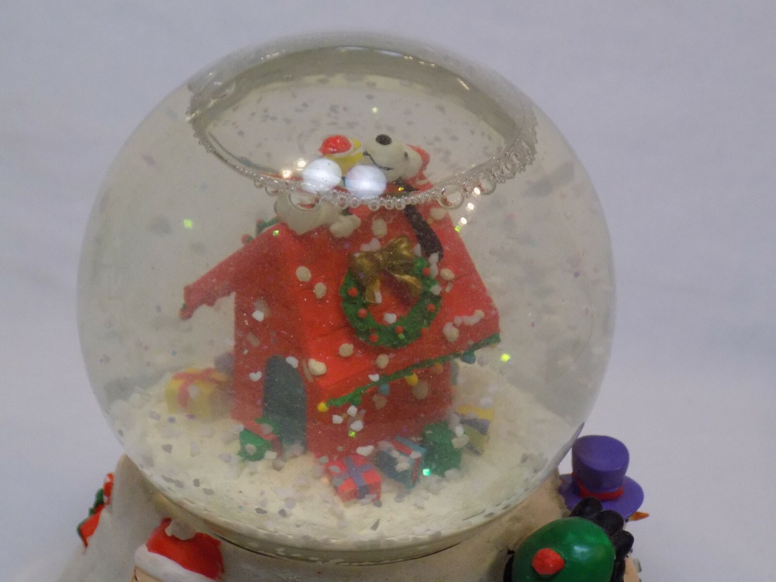 Peanuts Christmas Waterglobe Snowglobe Lucy Snoopy Kurt Adler Woodstock NO Music