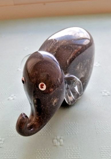 ELEPHANT for COLLECTOR-SOLID GREY GLASS,TRUNK UP,3 inch tall,4 1/2 trunk to tail