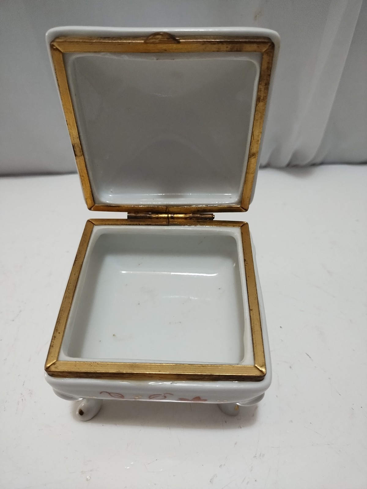 Four Legged Porcelain Hinged Square Trinket Box Floral Orange Whimsical Retro