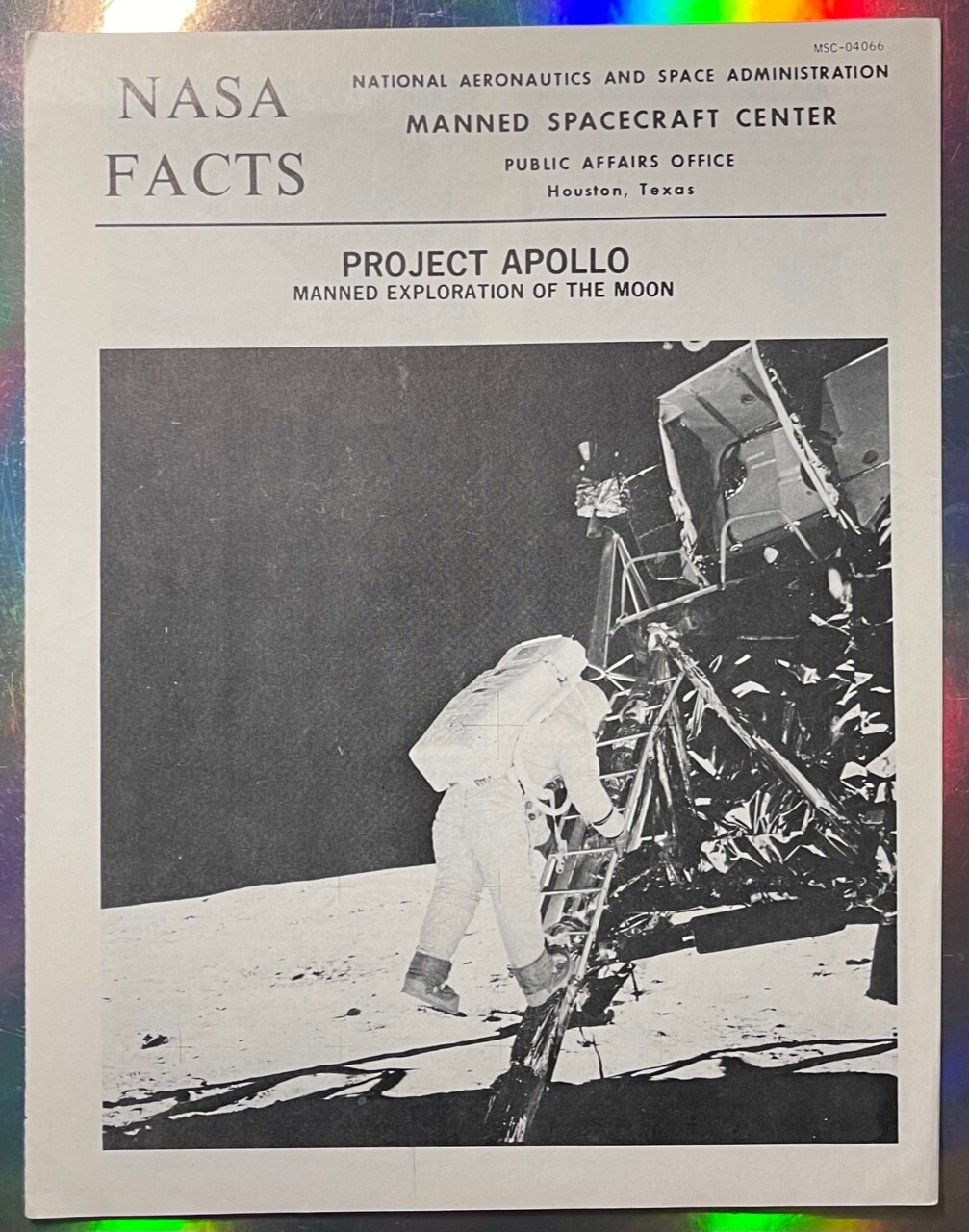 PROJECT APOLLO MANNED EXPLORATION OF THE MOON ORIGINAL NASA FACTS PUBLICATION