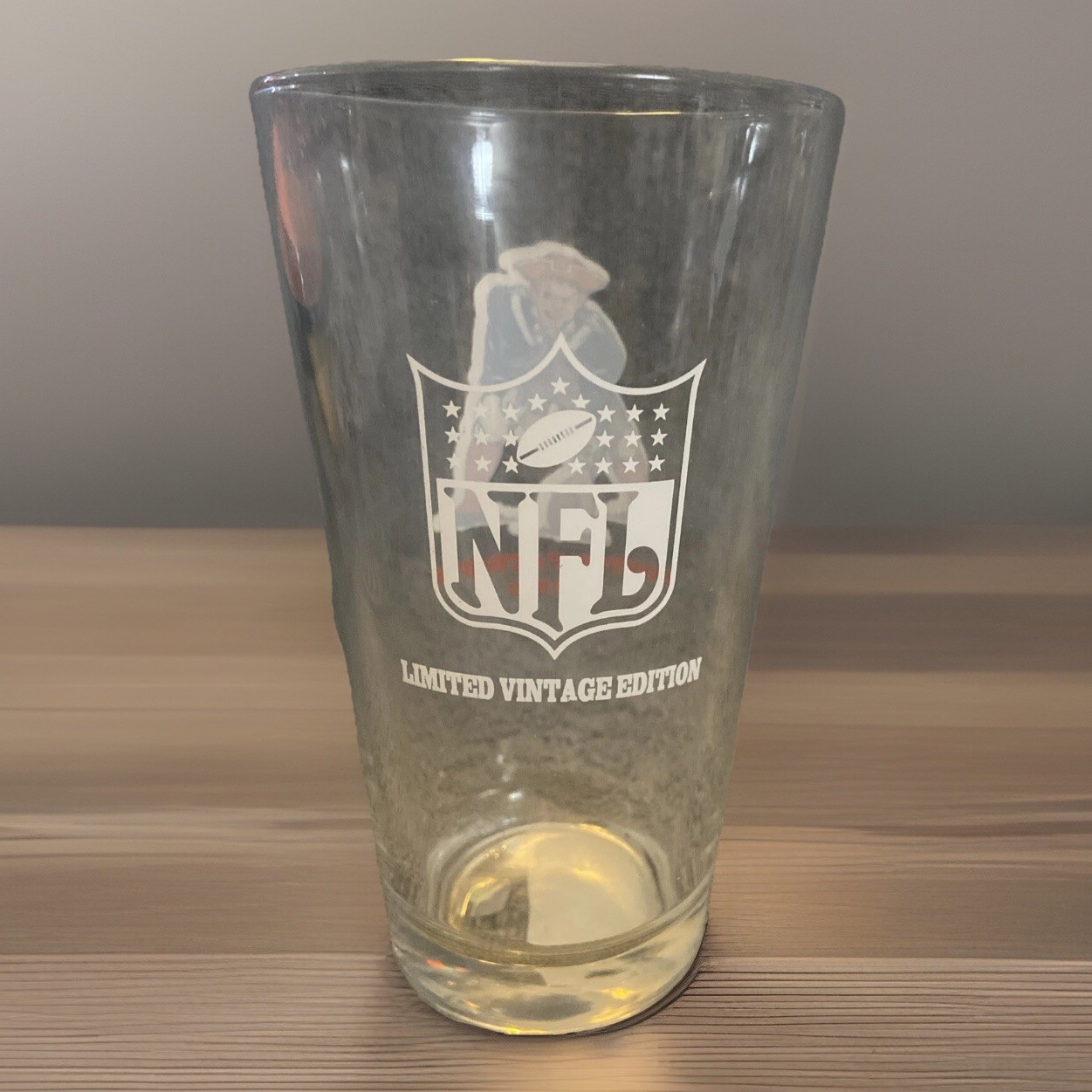 “Boston” Patriots Throwback Pint Beer Glass Limited Vintage Edition Never Used