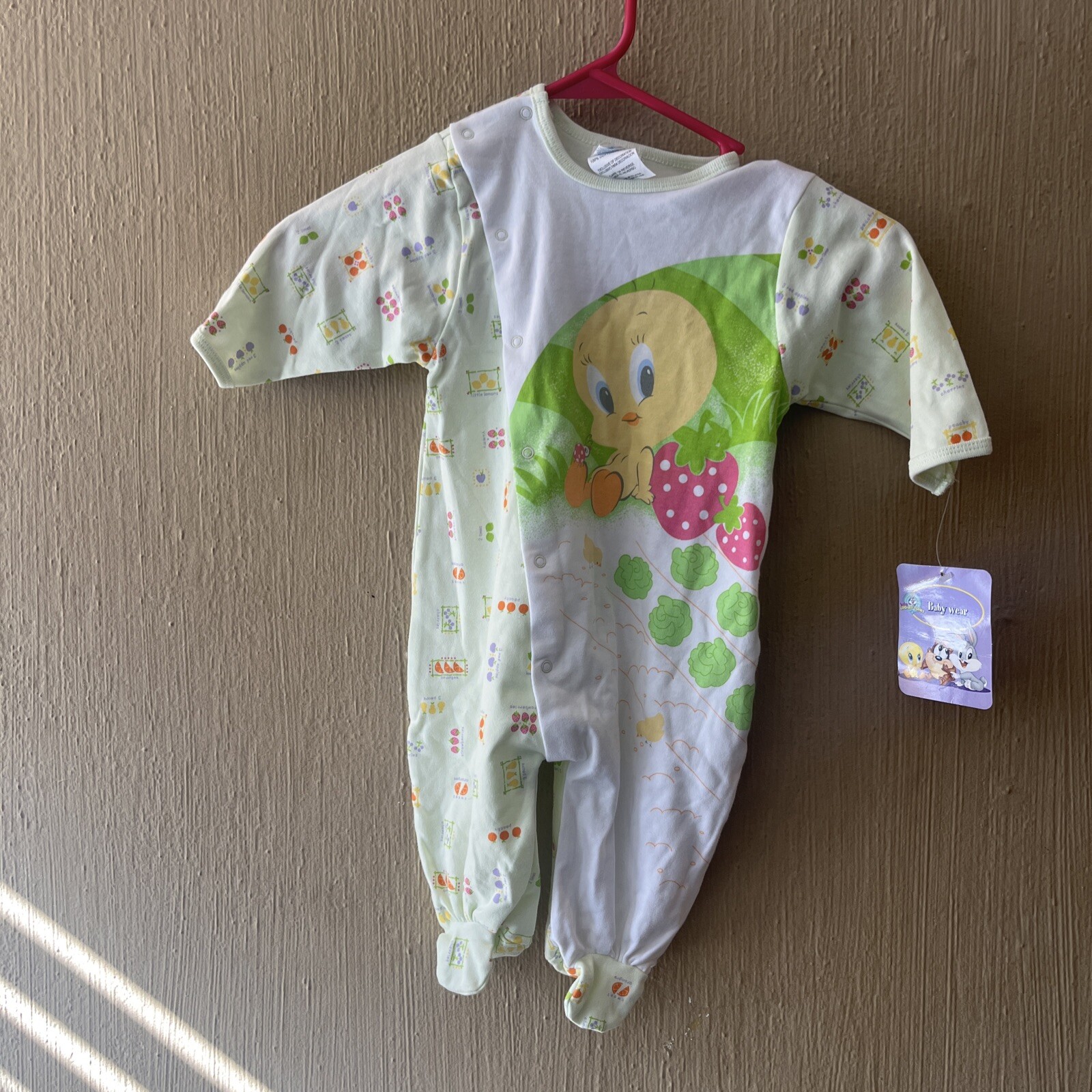 VTG 1997 Baby Looney Tunes One Piece Romper 3-6 Months Taz Daffy Duck NWT