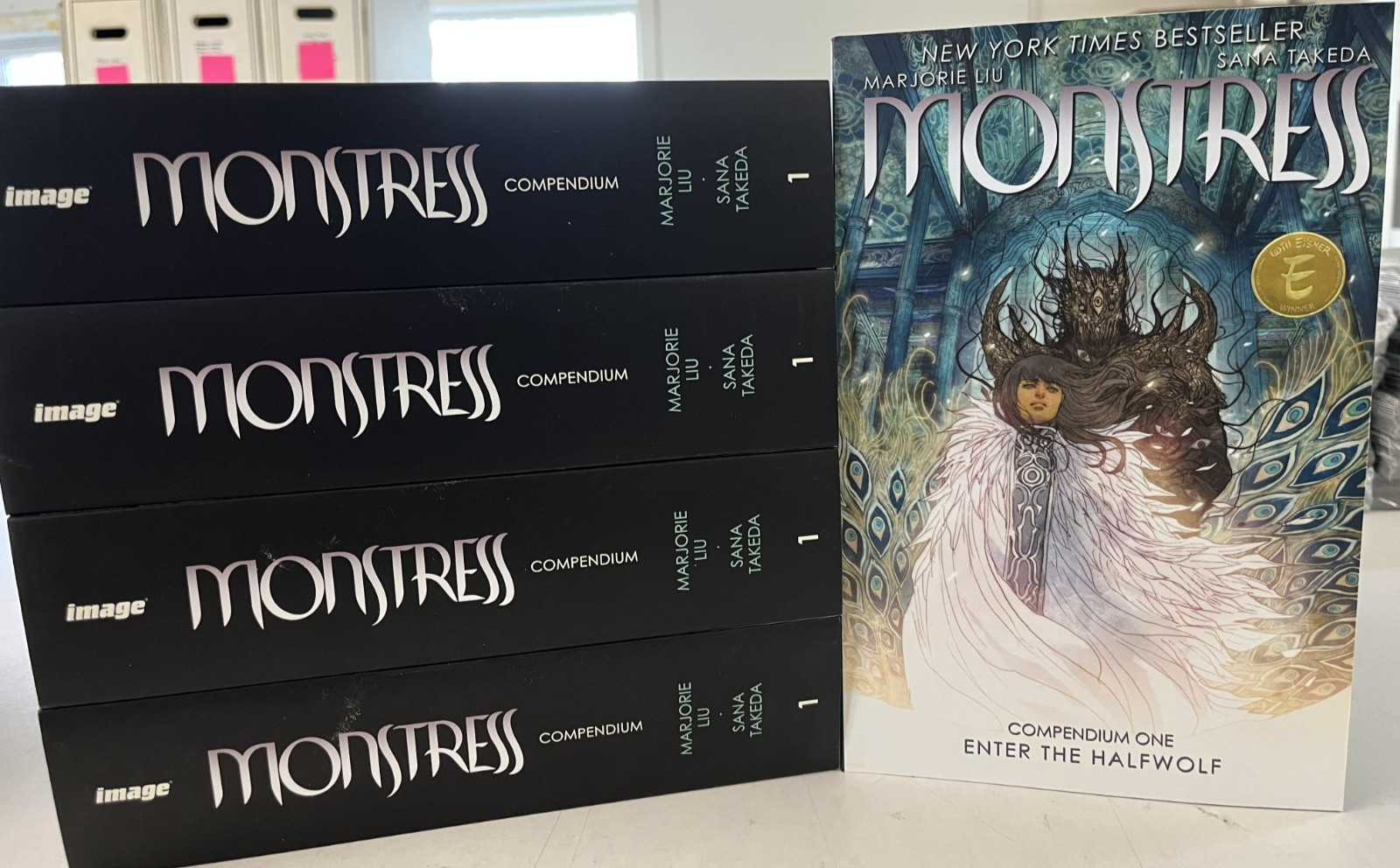 Monstress Compendium Vol 1 Image Comics – New – Marjorie Liu – Sana Takeda