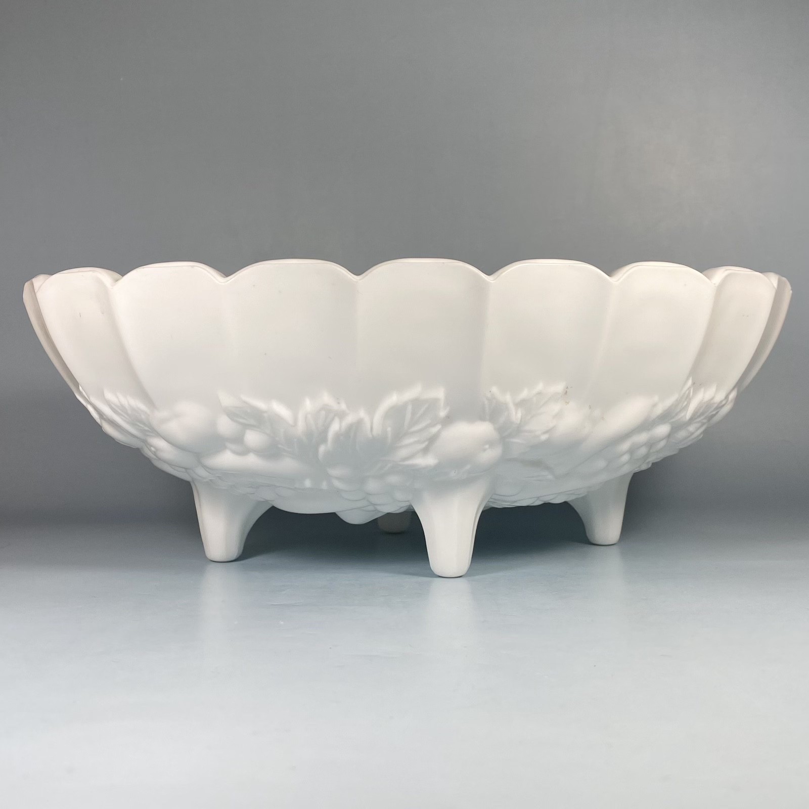 Vintage Indiana Milk Glass Footed Fruit Bowl White Oval Centerpiece Dish 12″