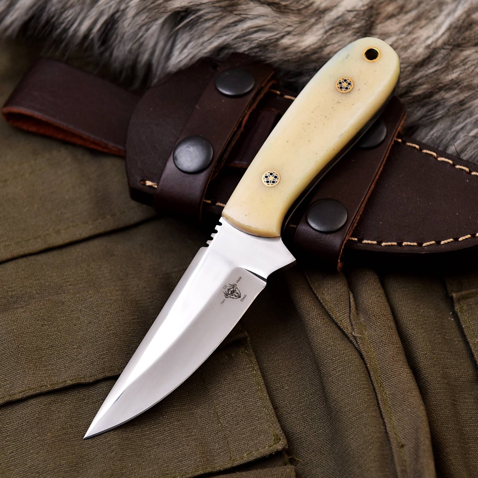 Handmade D2 Steel Custom CAMEL BONE Hunting Camping Sport Skinner Knife Edc