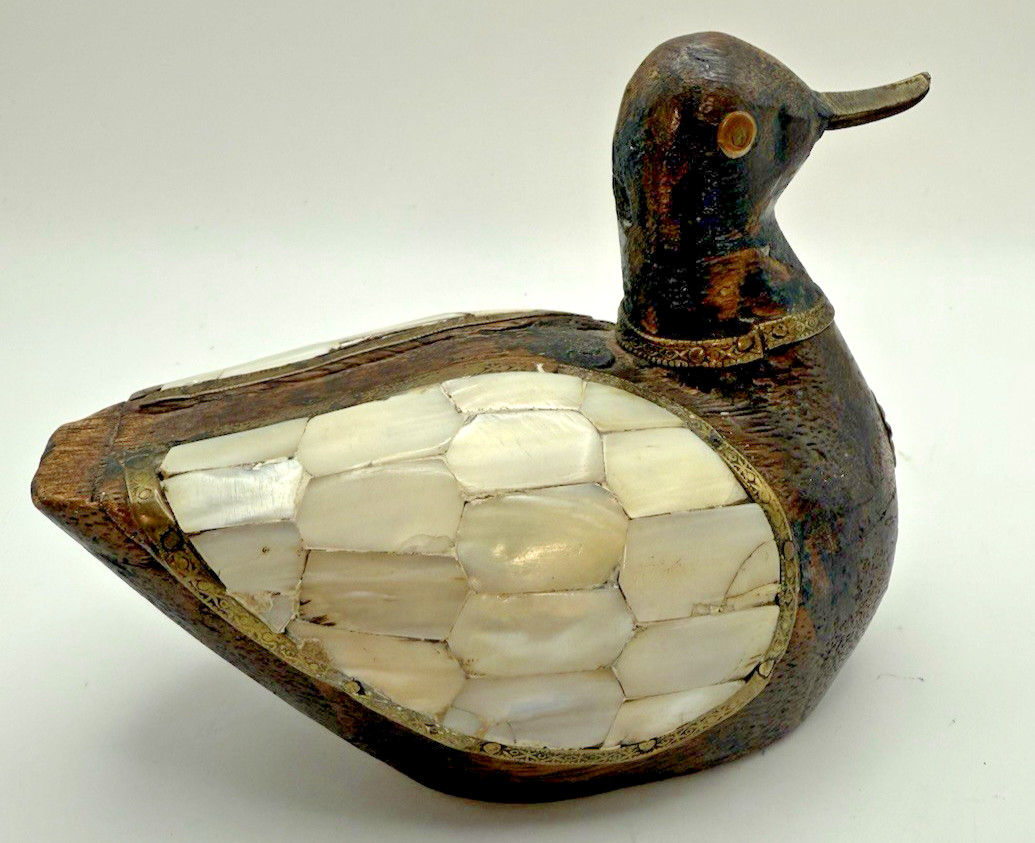 VTG Wood Hand Carved Duck Figure Brass inlay & Mother of Pearl Wings Bird Decoy