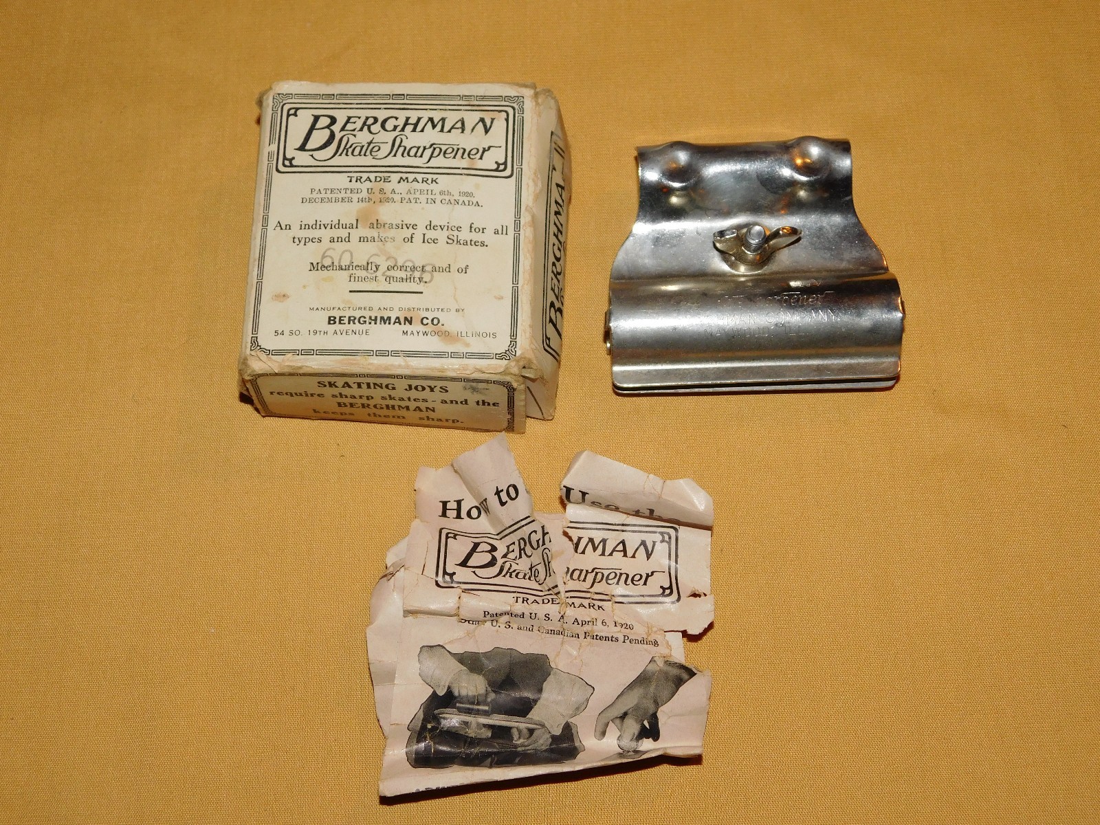 VINTAGE 1920 BERGHMAN SKATE SHARPENER IN BOX