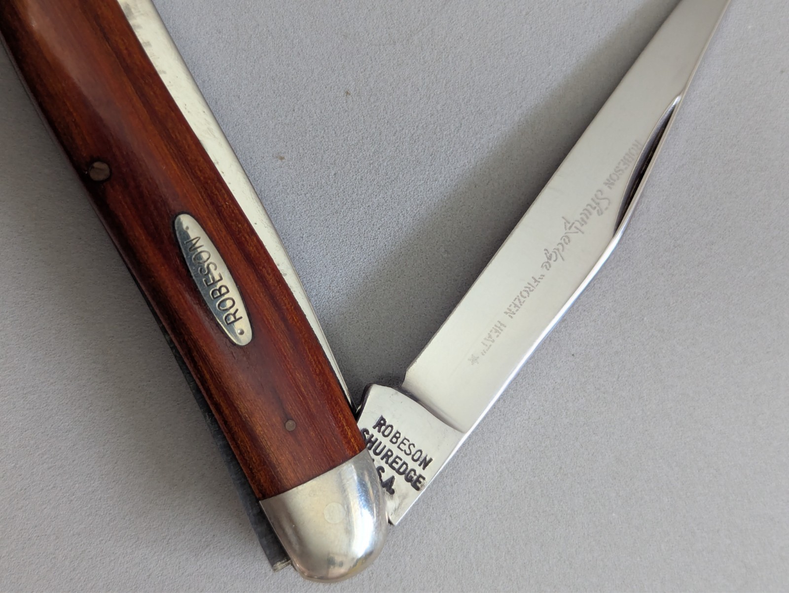 Pocket Knife – Vintage – ROBESON SHUREDGE U.S.A. – Walnut Scales